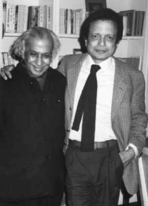1981 : en compagnie de l'écrivain indien Raja Rao lors de la soirée Lawrence Durrell.